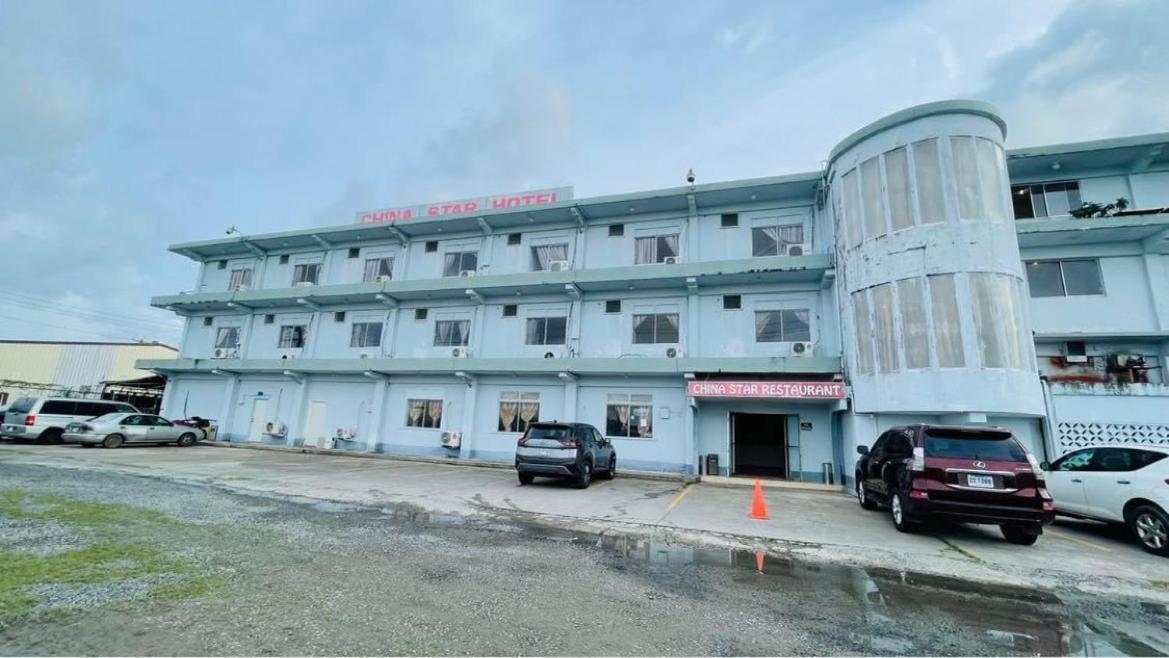 China Star Hotel Kolonia Exterior photo